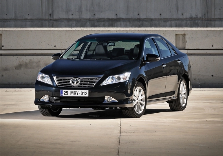 Toyota Camry Benzin 2.0L